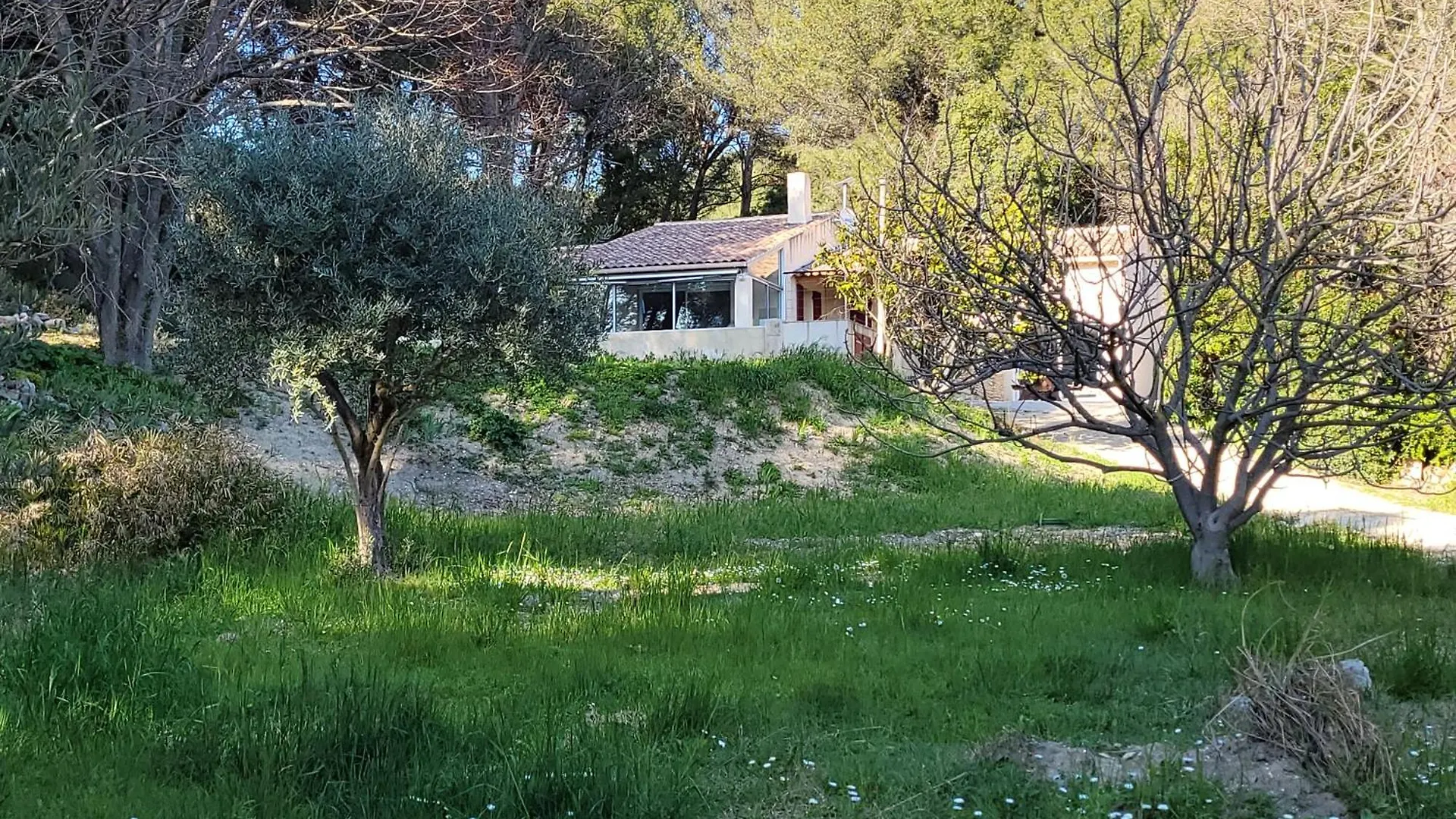 Holiday home Gite Chrysalide Du Luberon Cheval-Blanc